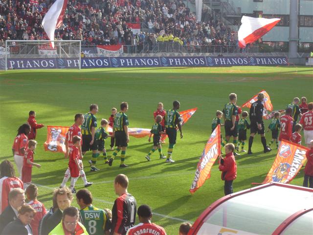 FC Utrecht en ADO Den haag spelen gelijk