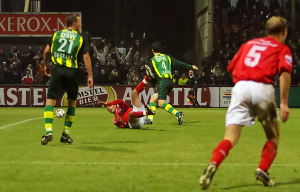 ADO Den Haag ongelukkig onderuit in Alkmaar