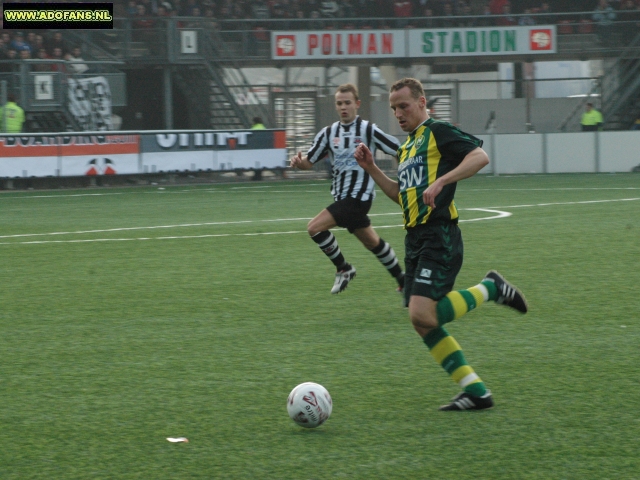 ADO Den Haag wint bij Heracles de eerste finale