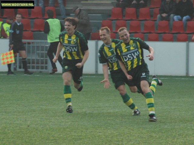 ADO Den Haag wint bij Heracles de eerste finale