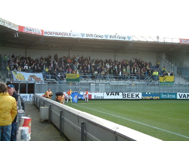 Verslag en foto`s ADO Den Haag met moeite langs RBC Roosendaal