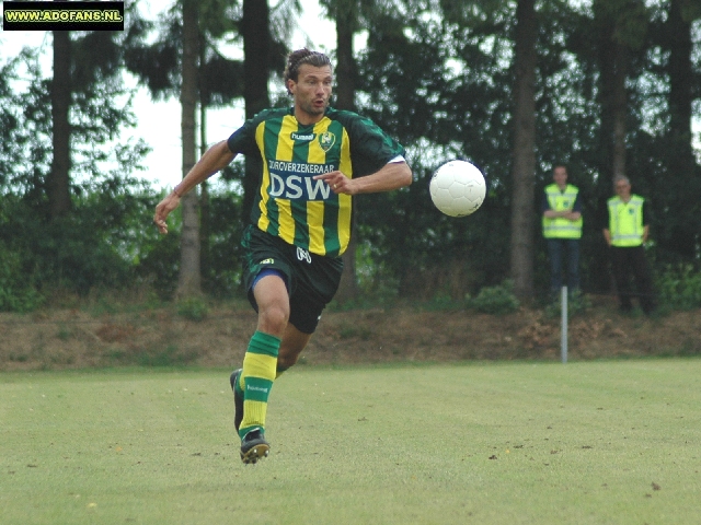 Oefenwedstrijd ADO Den Haag Zwolle in Garderen