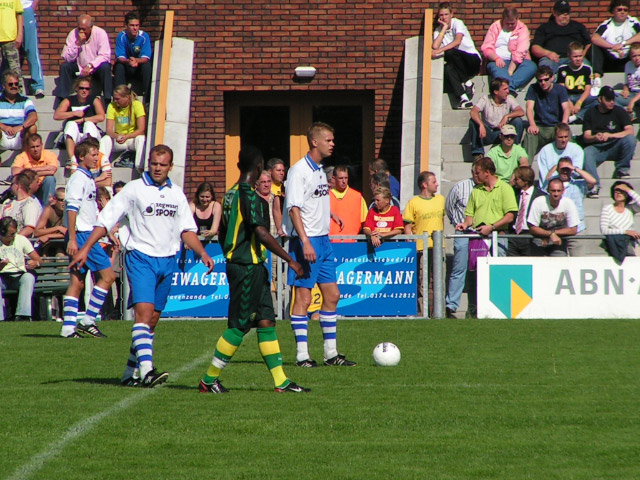 Oefenwedstriijd Westlands elftal ADO Den Haag