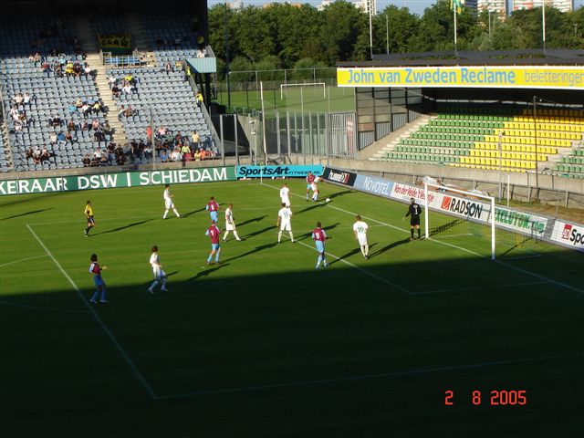 Oefenwedstriijd ado den haag Westham United