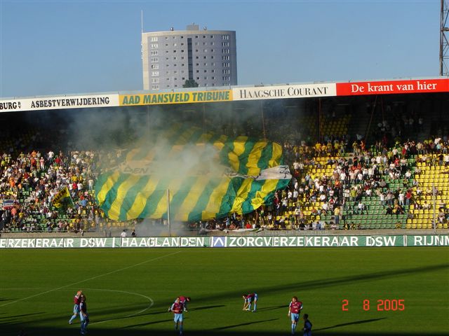 Oefenwedstriijd ado den haag Westham United