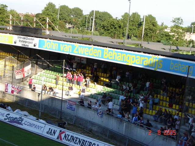 Oefenwedstriijd ado den haag Westham United