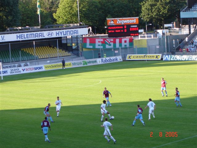 Oefenwedstriijd ado den haag Westham United