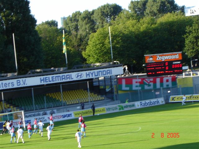 Oefenwedstriijd ado den haag Westham United