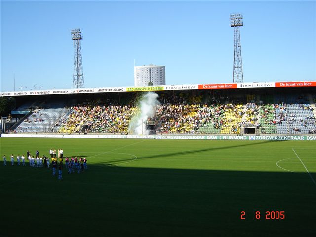 Oefenwedstriijd ado den haag Westham United