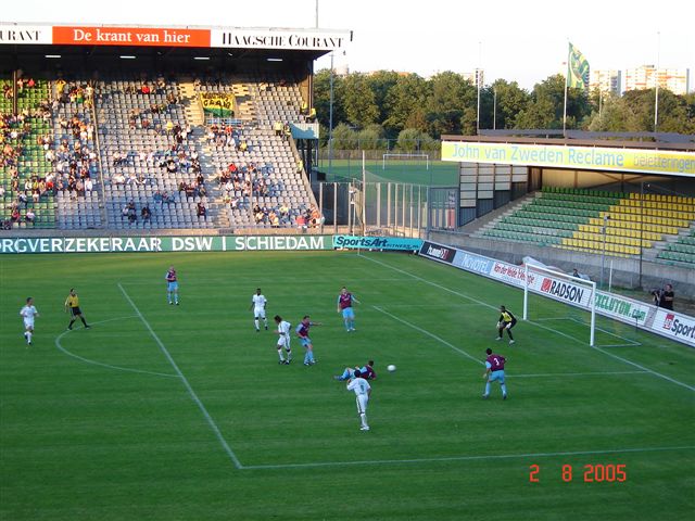 Oefenwedstriijd ado den haag Westham United