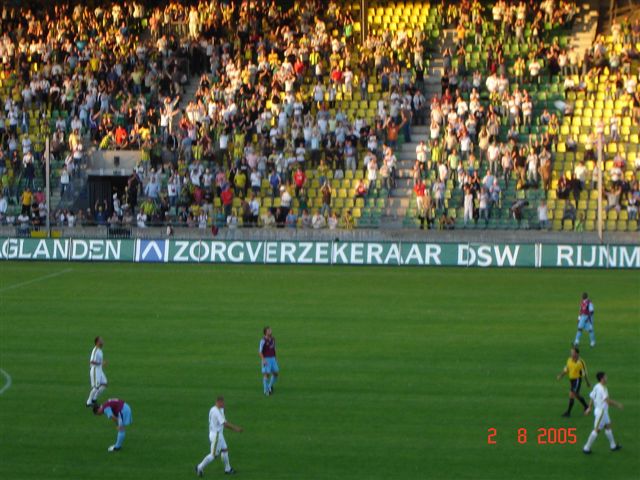 Oefenwedstriijd ado den haag Westham United