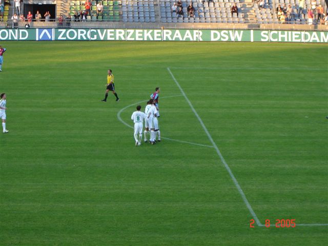 Oefenwedstriijd ado den haag Westham United