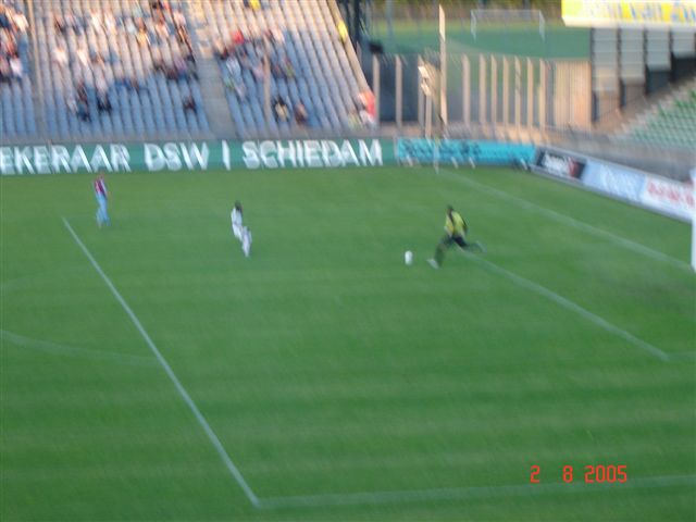 Oefenwedstriijd ado den haag Westham United