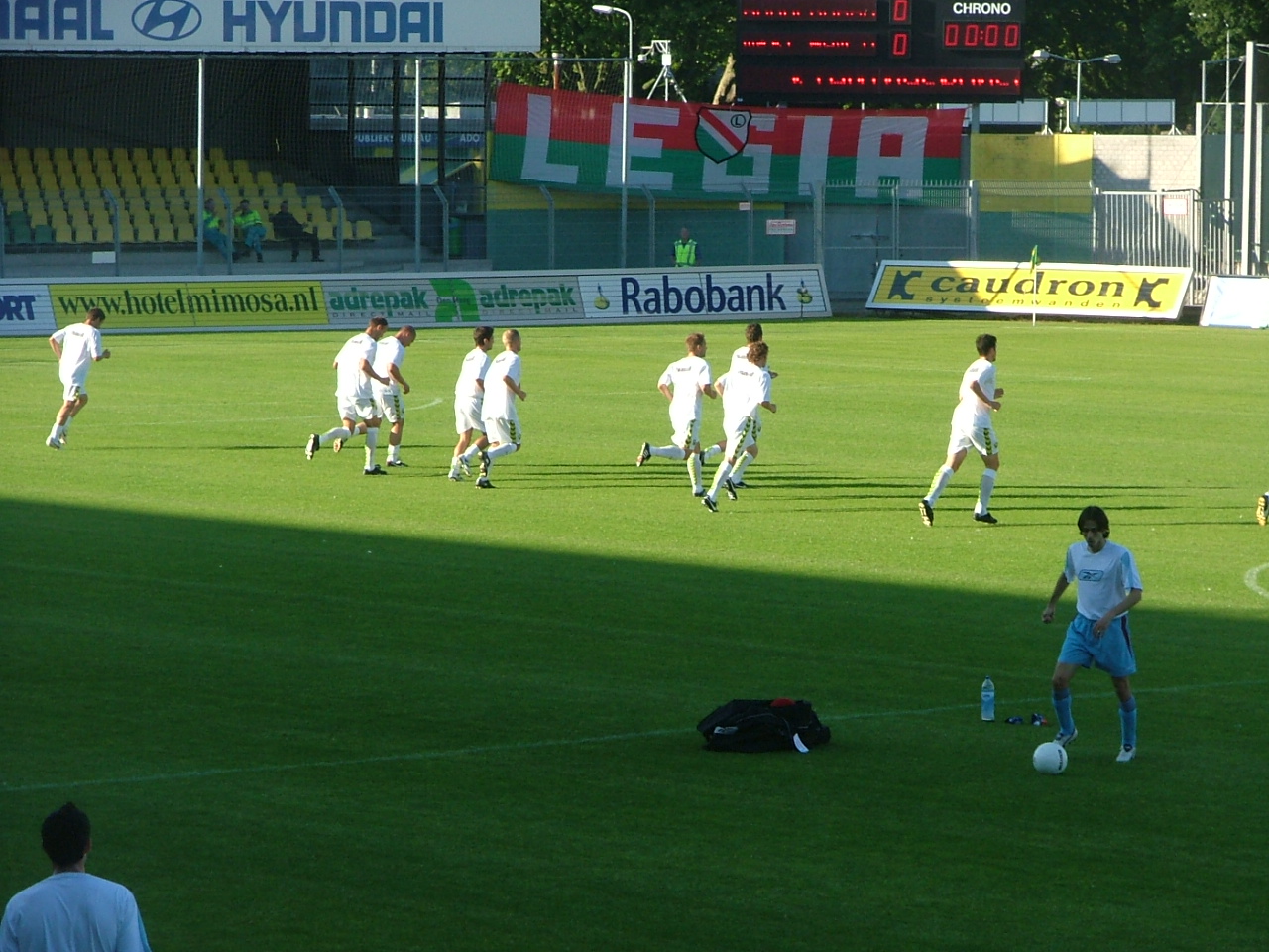 Oefenwedstriijd ado den haag Westham United