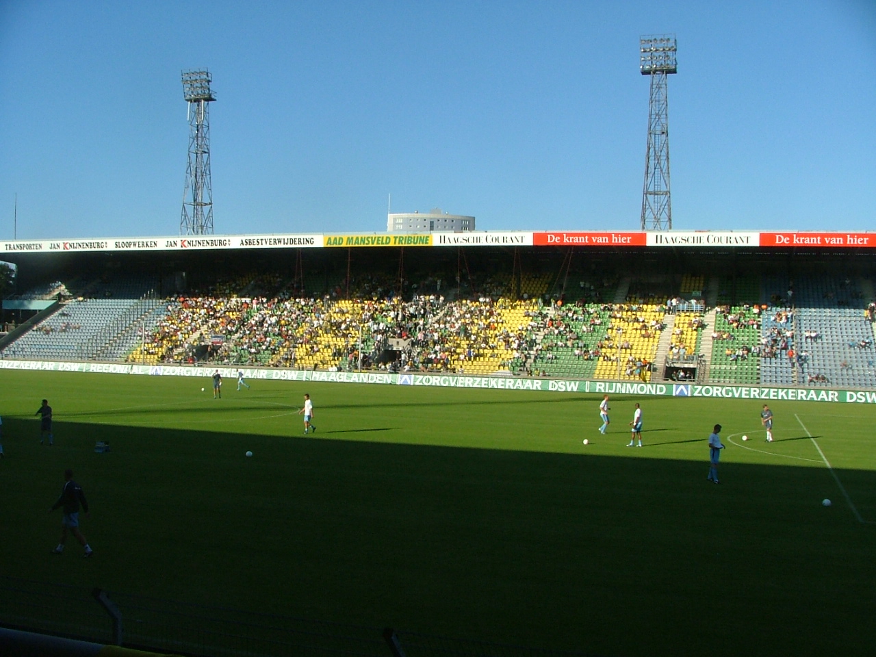 Oefenwedstriijd ado den haag Westham United