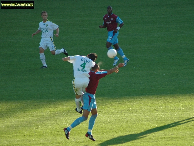 Oefenwedstriijd ado den haag Westham United