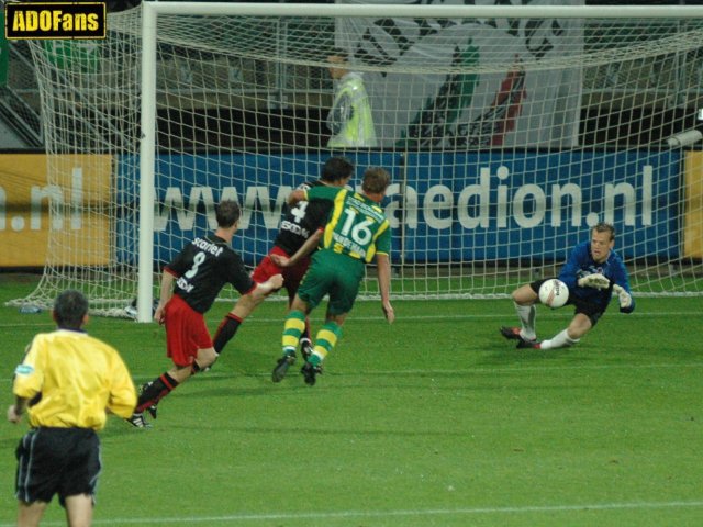 ADO Den Haag  Helmond sport 