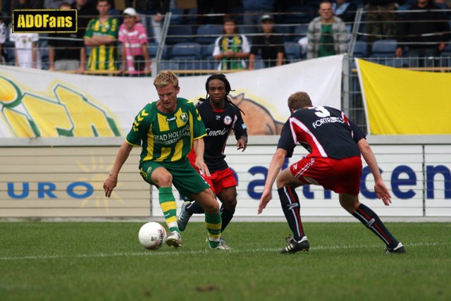 HFC Haarlem ADO Den Haag 