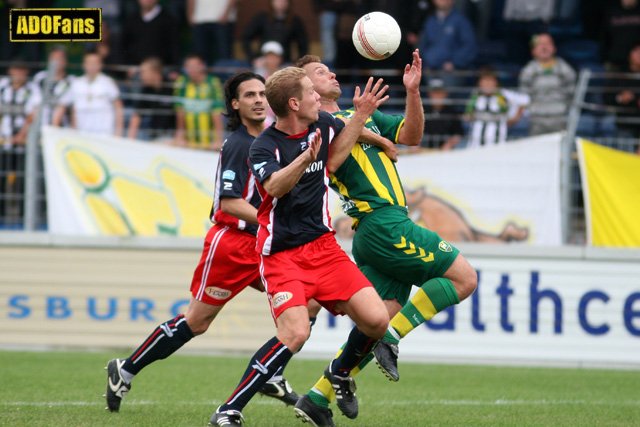 HFC Haarlem ADO Den Haag 