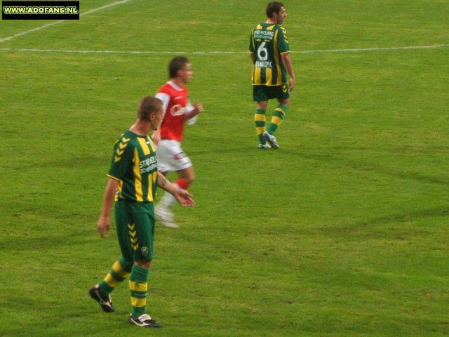 wedstrijd foto MVV ADO Den Haag 10-08-2007