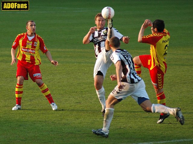 play offs 2007/2008  GO Ahead Eagles - ADO Den Haag 22-04-2008