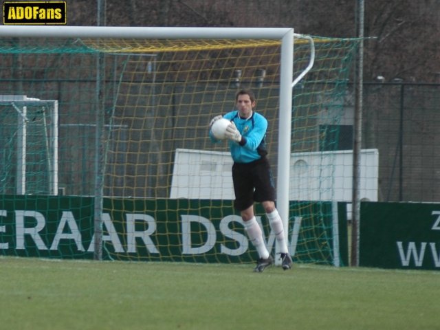 ADO DEN HAAG oefent tegen TONEGIDO