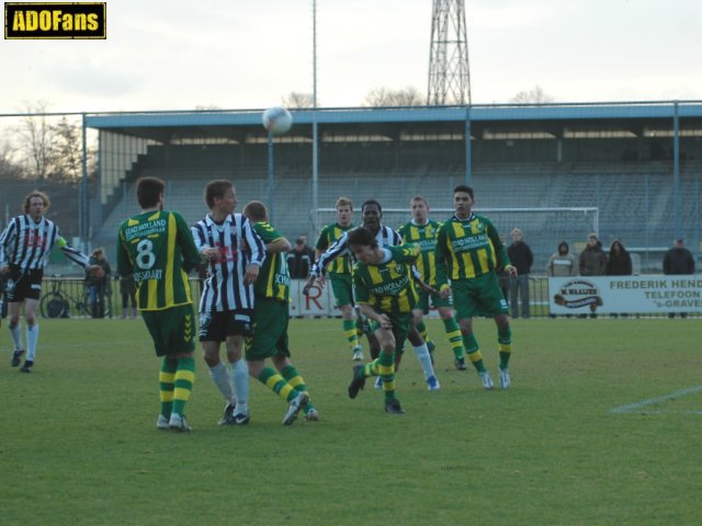 ADO DEN HAAG oefent tegen TONEGIDO