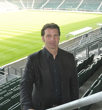 Raymond Atteveld per direct Trainer ADO Den Haag