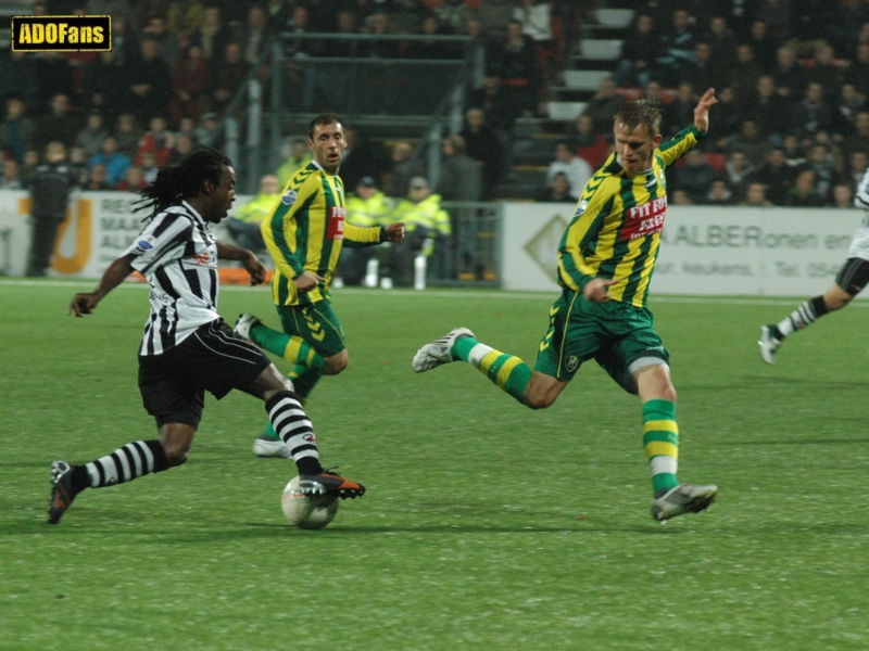 24-10-2008 eredivisie Heracles Almelo ADO Den Haag  eindstand 3-1 