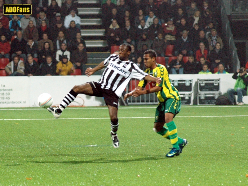 24-10-2008 eredivisie Heracles Almelo ADO Den Haag  eindstand 3-1 