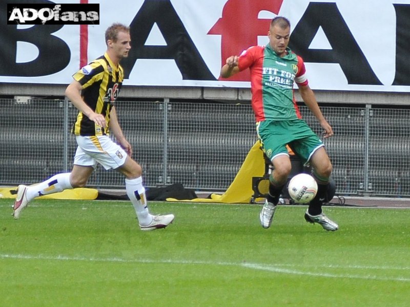ADO Den Haag wint ruim van Vitesse 