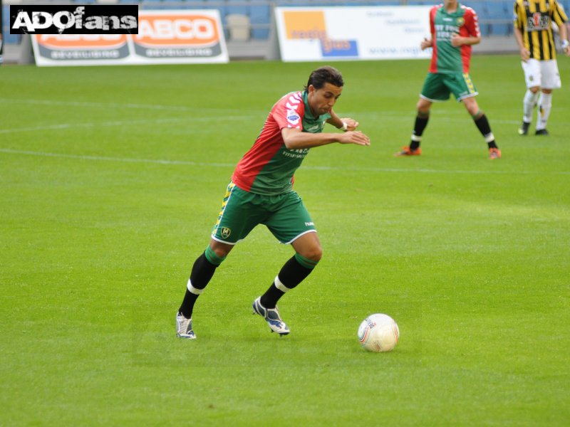 ADO Den Haag wint ruim van Vitesse 