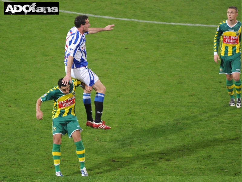 Heerenveen - ADO Den Haag : De "Bejaarde" Gerald Sibon mocht ook nog 10 minuutjes zijn kunstjes vertonen