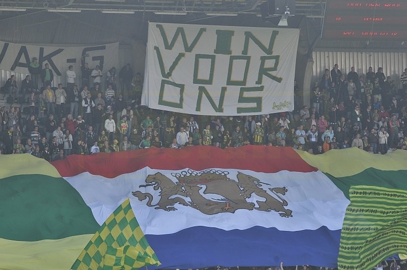 Verslag & foto`s: ADO Den Haag  speelt volgend jaar ook weer eredivisie