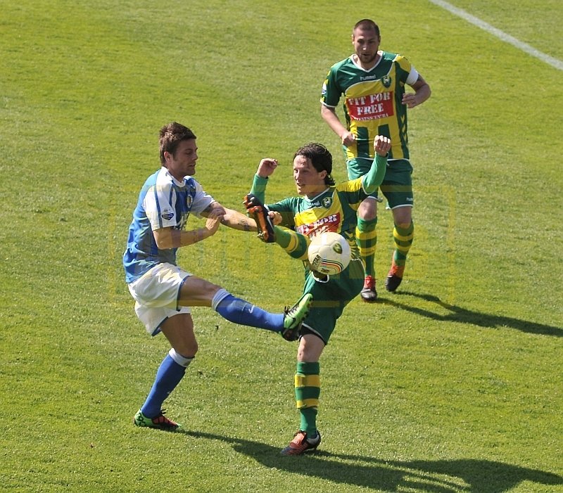 Verslag & foto`s: ADO Den Haag  speelt volgend jaar ook weer eredivisie