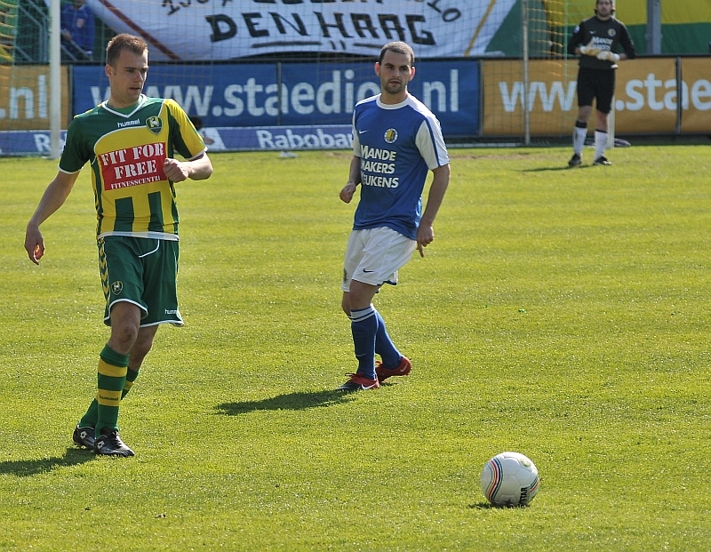 Verslag & foto`s: ADO Den Haag  speelt volgend jaar ook weer eredivisie