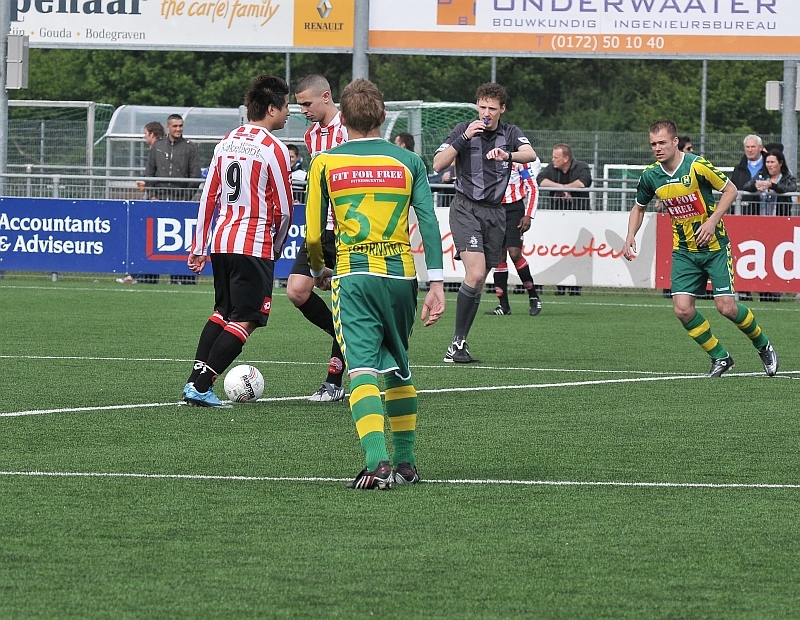 ADO Den Haag sluit seizoen af met oefenwinst in Alphen aan de Rijn