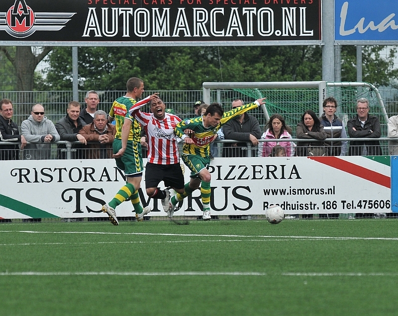 ADO Den Haag sluit seizoen af met oefenwinst in Alphen aan de Rijn