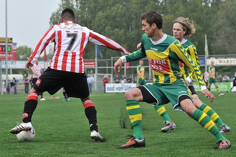 ADO Den Haag sluit seizoen af met oefenwinst in Alphen aan de Rijn