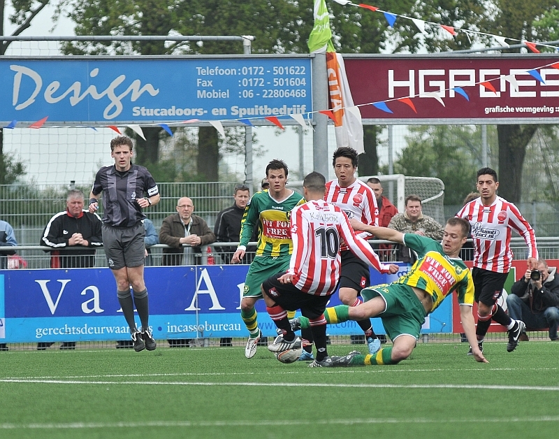 ADO Den Haag sluit seizoen af met oefenwinst in Alphen aan de Rijn