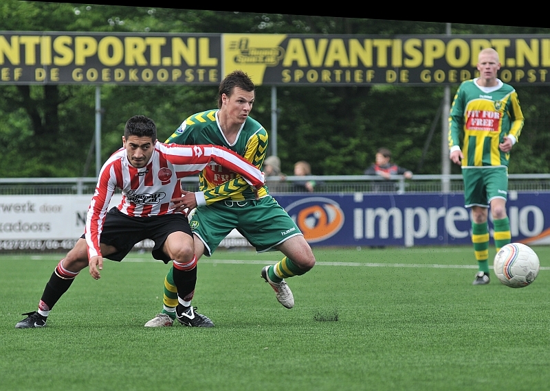 ADO Den Haag sluit seizoen af met oefenwinst in Alphen aan de Rijn