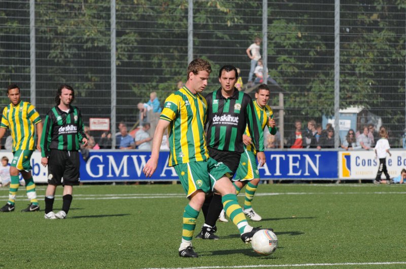 jubileumwedstrijd Graaf Willem II VAC - ADO Den Haag  Marc Höcher 