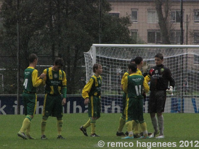 ADO Den Haag B2 tegen AZ B2