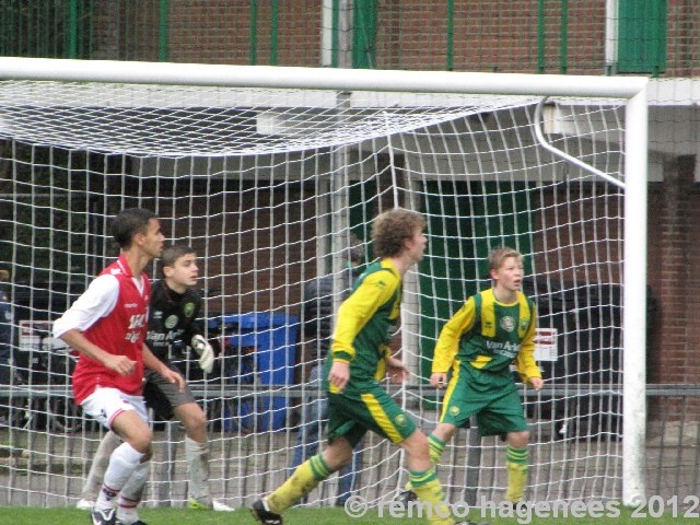 ADO Den Haag B2 tegen AZ B2