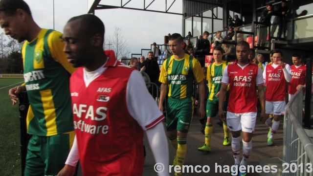 foto's Jong ADO Den Haag - Jong AZ