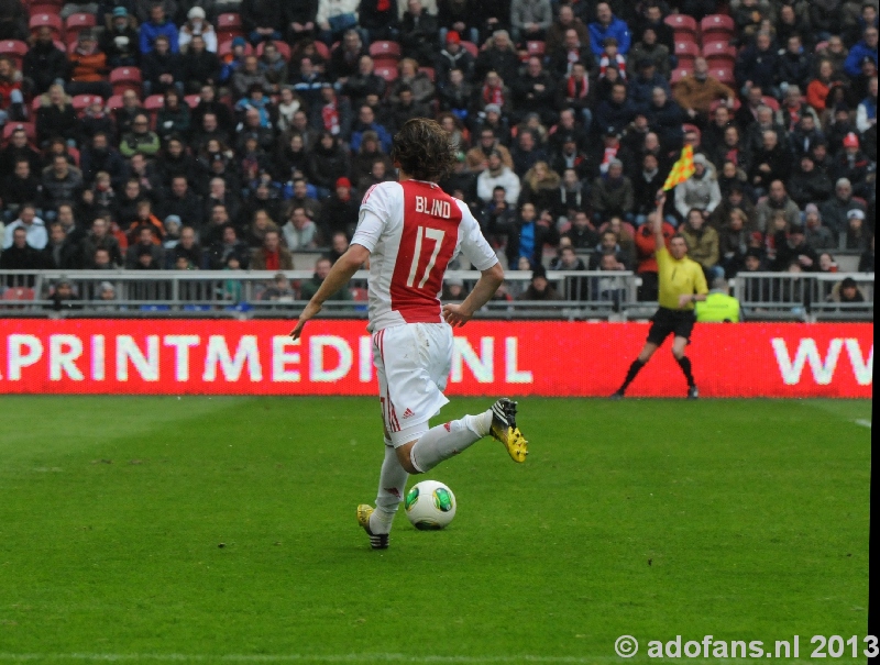 Foto's  en verslag Ajax - ADO Den Haag  24-02-2013