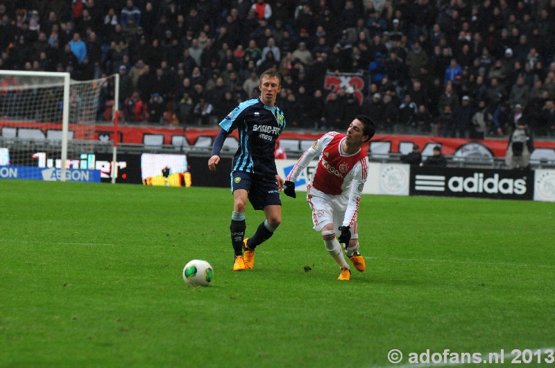 Foto's  en verslag Ajax - ADO Den Haag  24-02-2013