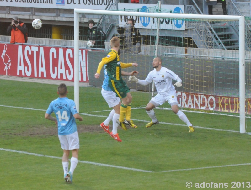 Competitie wedstrijd ADO Den Haag - VVV-Venlo  eindstand 1-1