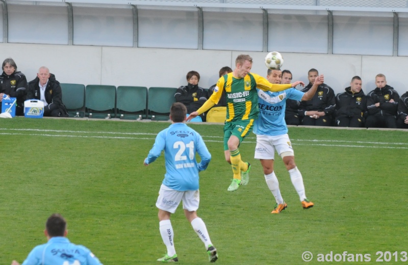 Competitie wedstrijd ADO Den Haag - VVV-Venlo  eindstand 1-1