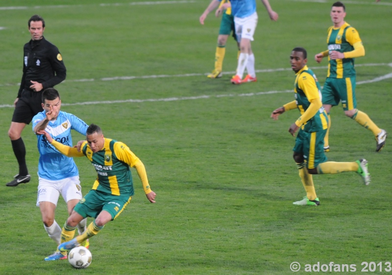 Competitie wedstrijd ADO Den Haag - VVV-Venlo  eindstand 1-1